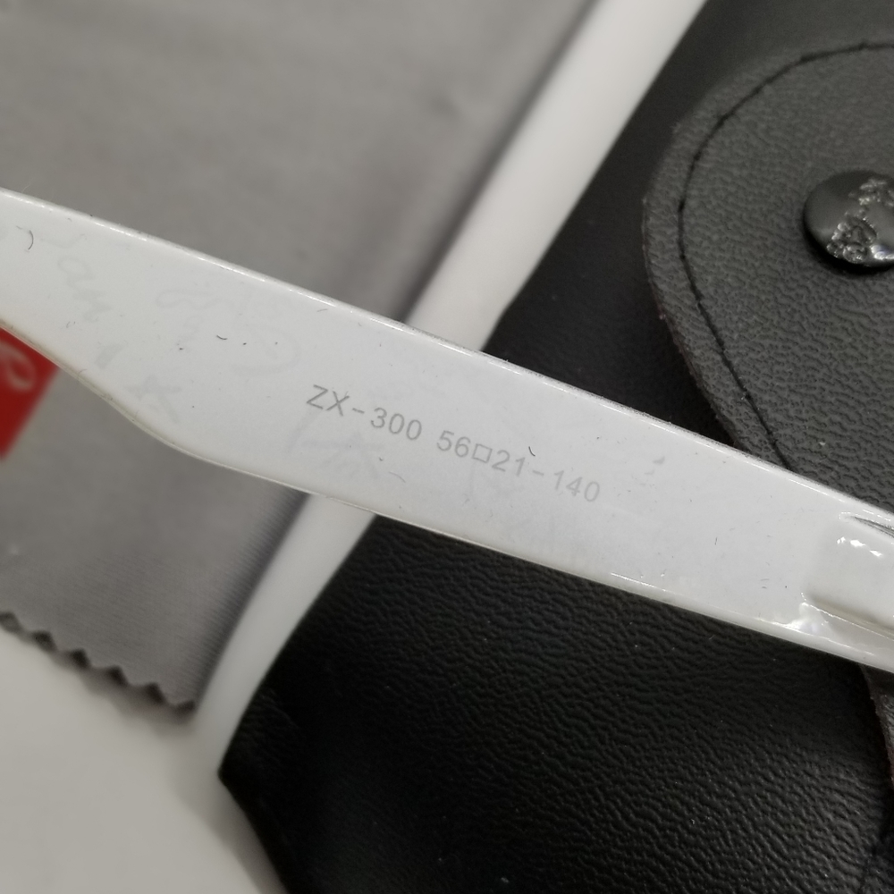 MensRayban Sunglasses - Picture 4 of 5